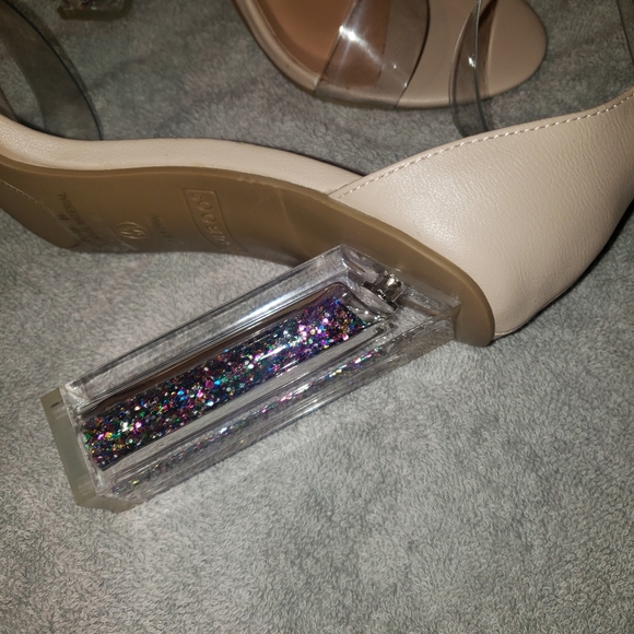 Bamboo Square Heel & Clutch Purse Bundle | Glitter/ Clear | Sz 7.5 - Picture 3 of 5